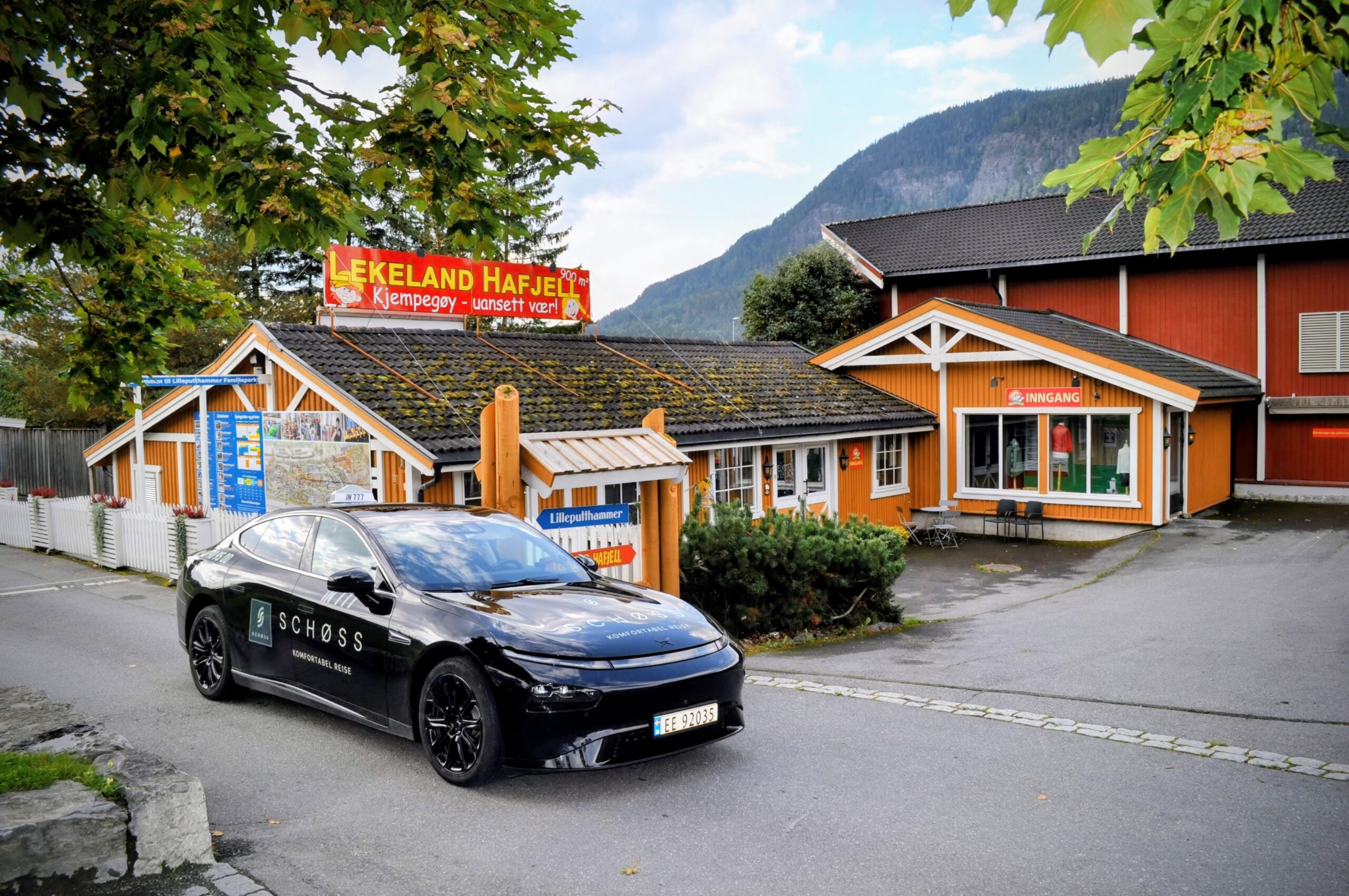 Taxi utenfor Lekeland Hafjell, Øyer